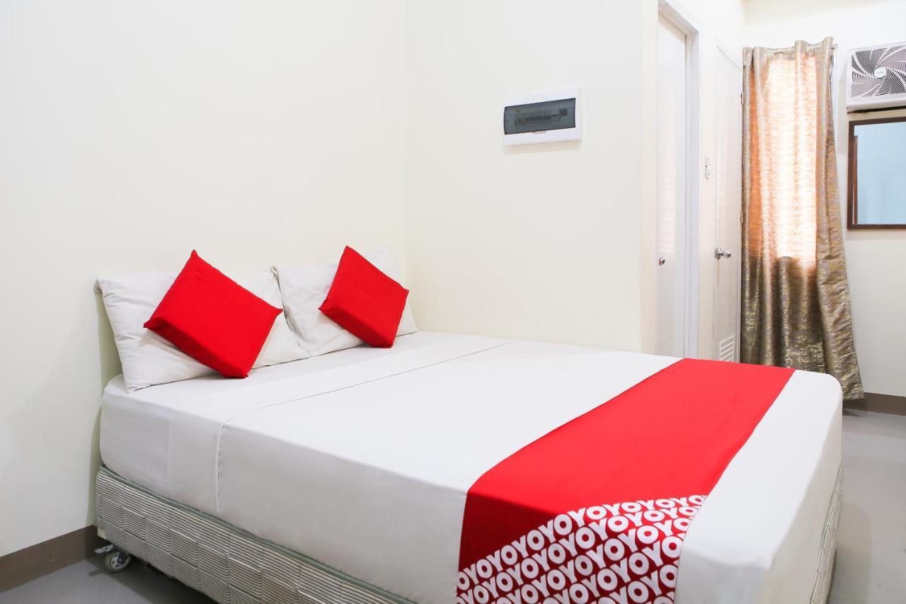 Oyo 442 Ipark Hotel Cebu Exterior photo